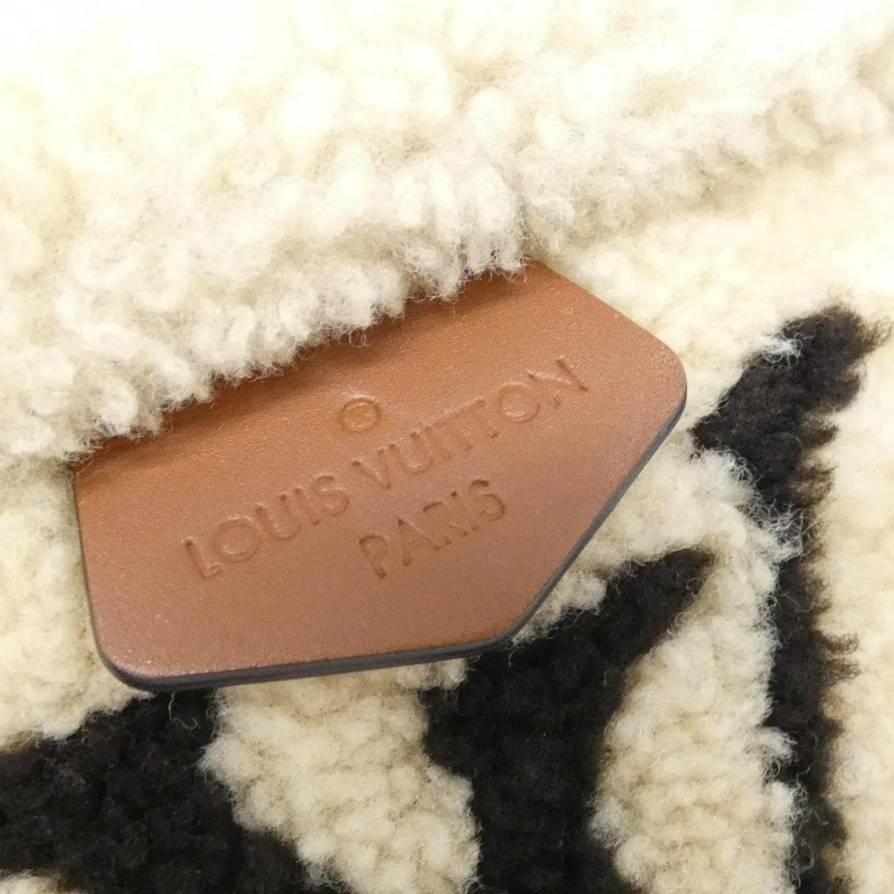 LOUIS VUITTON Bum Bag M55425 Shoulder Monogram Beige Monogram Rank A - Thumbnail 4