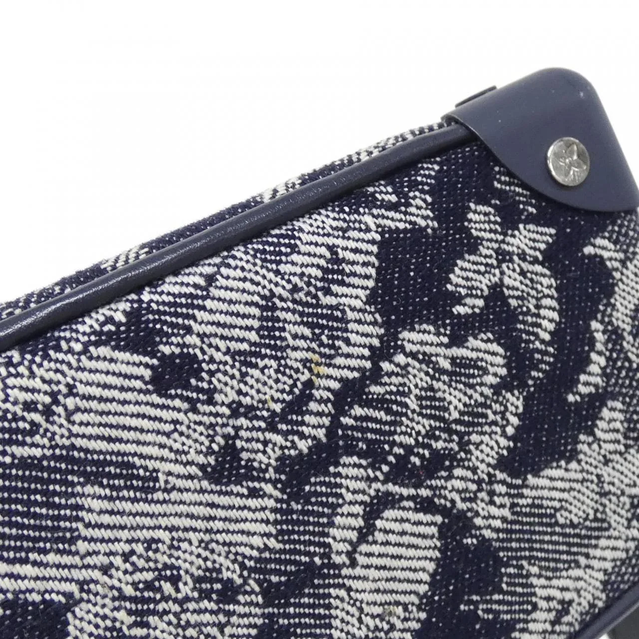 LOUIS VUITTON Soft Trunk M80033 Shoulder Monogram 黑色 Monogram 中古品A - 縮圖 3