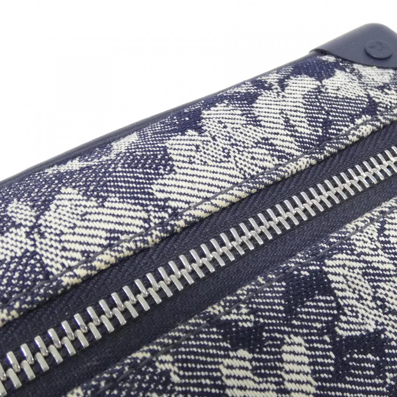 LOUIS VUITTON Soft Trunk M80033 Shoulder Monogram 黑色 Monogram 中古品A - 縮圖 4