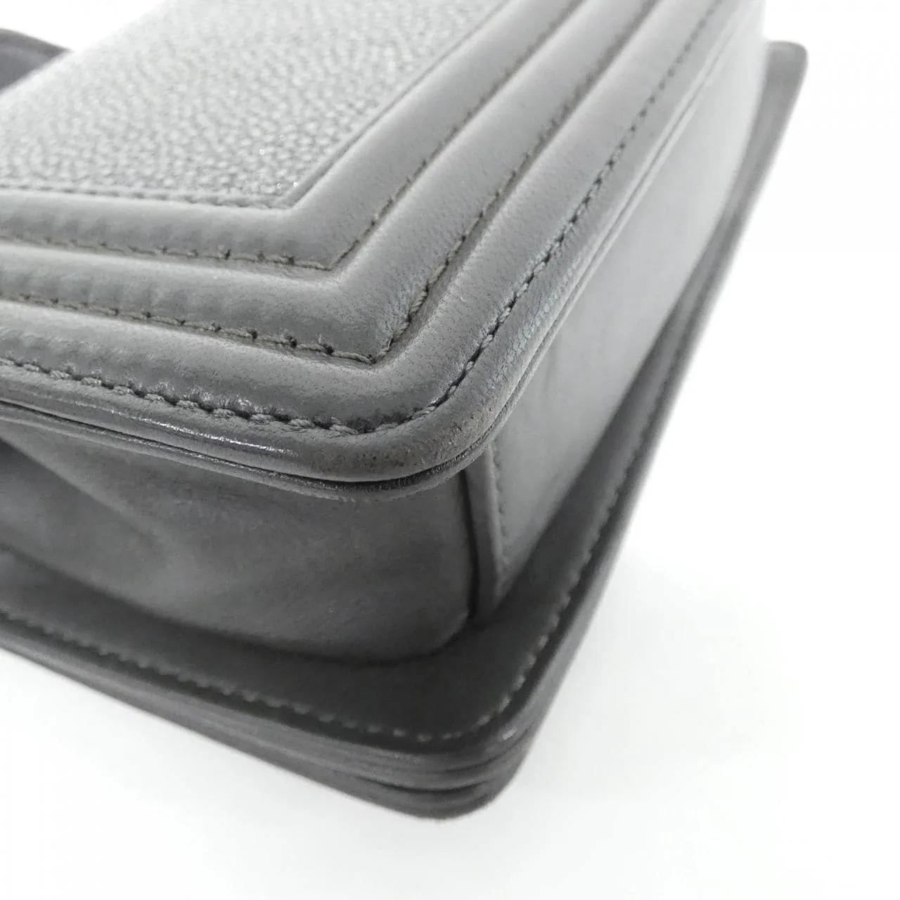 CHANEL Boy Chanel 67085 Shoulder Lambskin Grey Lambskin Rank A - Thumbnail 3