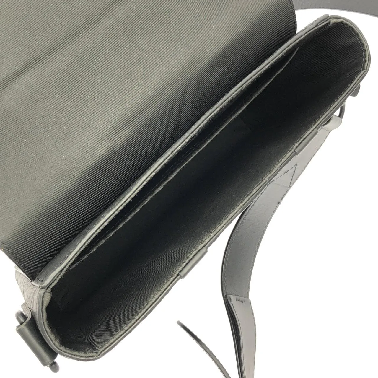 LOUIS VUITTON M57726 Shoulder Monogram 黑色 Monogram 中古品A - 縮圖 7