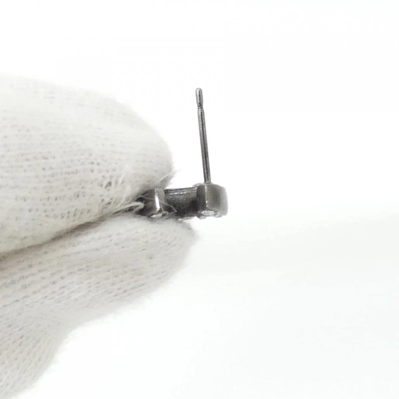 CHANEL Accessories White Rank A - Thumbnail 3