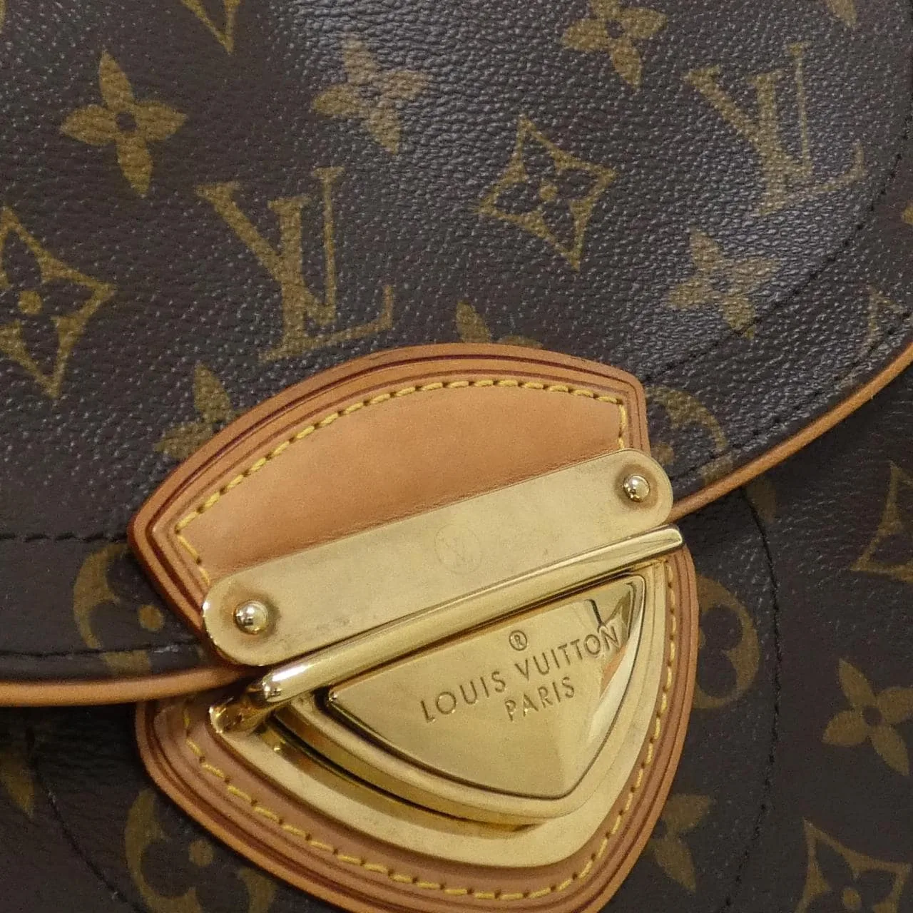 LOUIS VUITTON M40121 Shoulder Monogram Black Monogram Rank B - Thumbnail 4