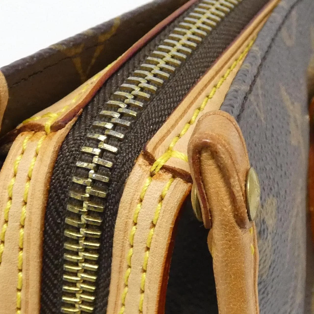 LOUIS VUITTON M40009 Handbag Monogram Black Monogram Rank A - Thumbnail 3