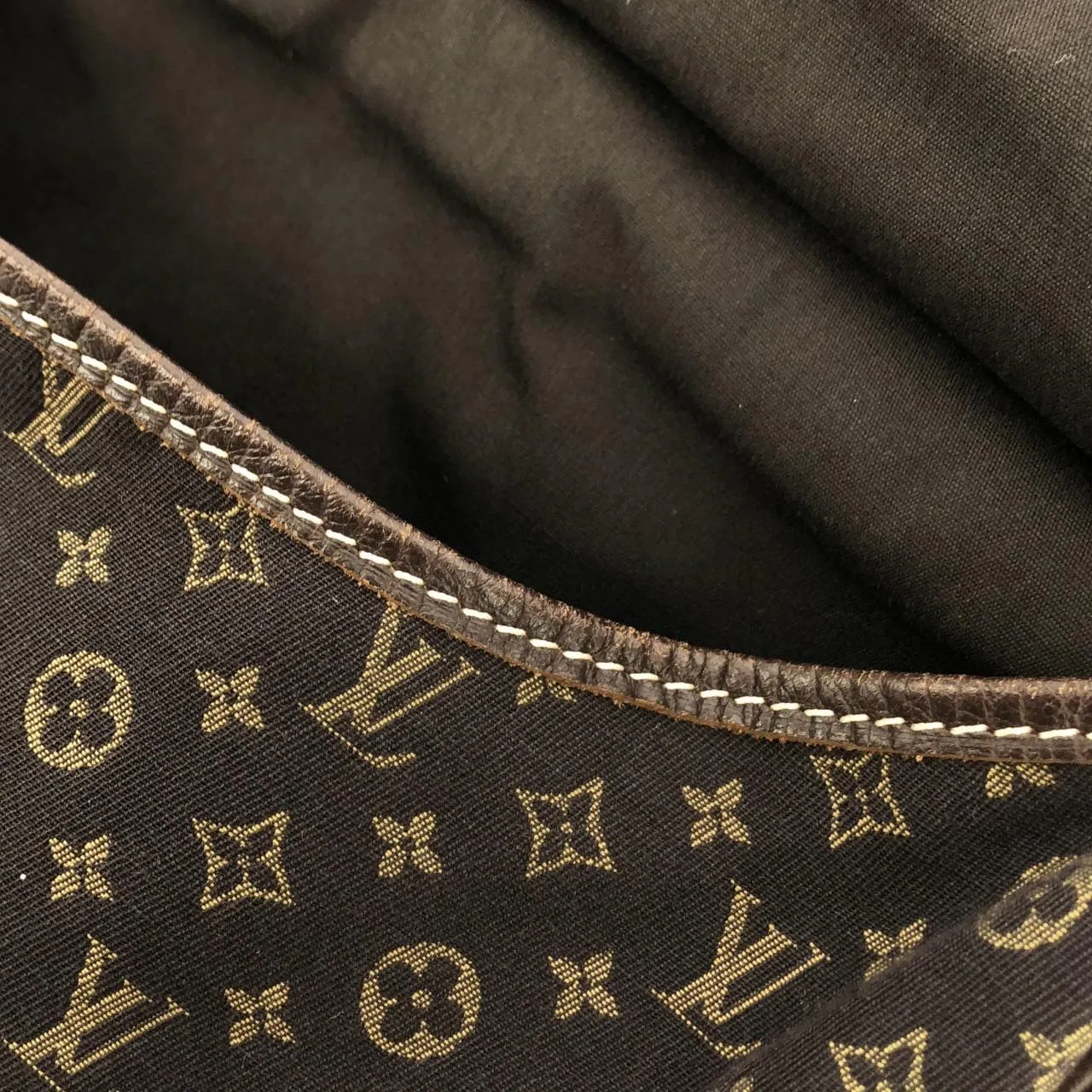 LOUIS VUITTON Saumur M95227 Shoulder Monogram 黑色 Monogram 中古品A - 縮圖 9