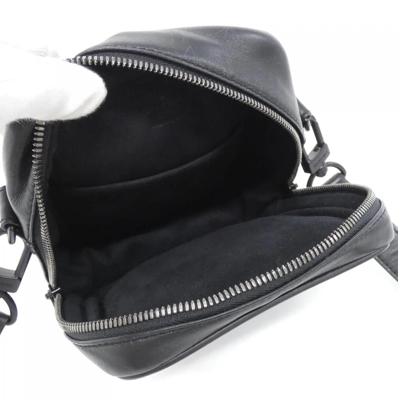 LOUIS VUITTON M92403 Shoulder Monogram Black Monogram Rank A - Thumbnail 5