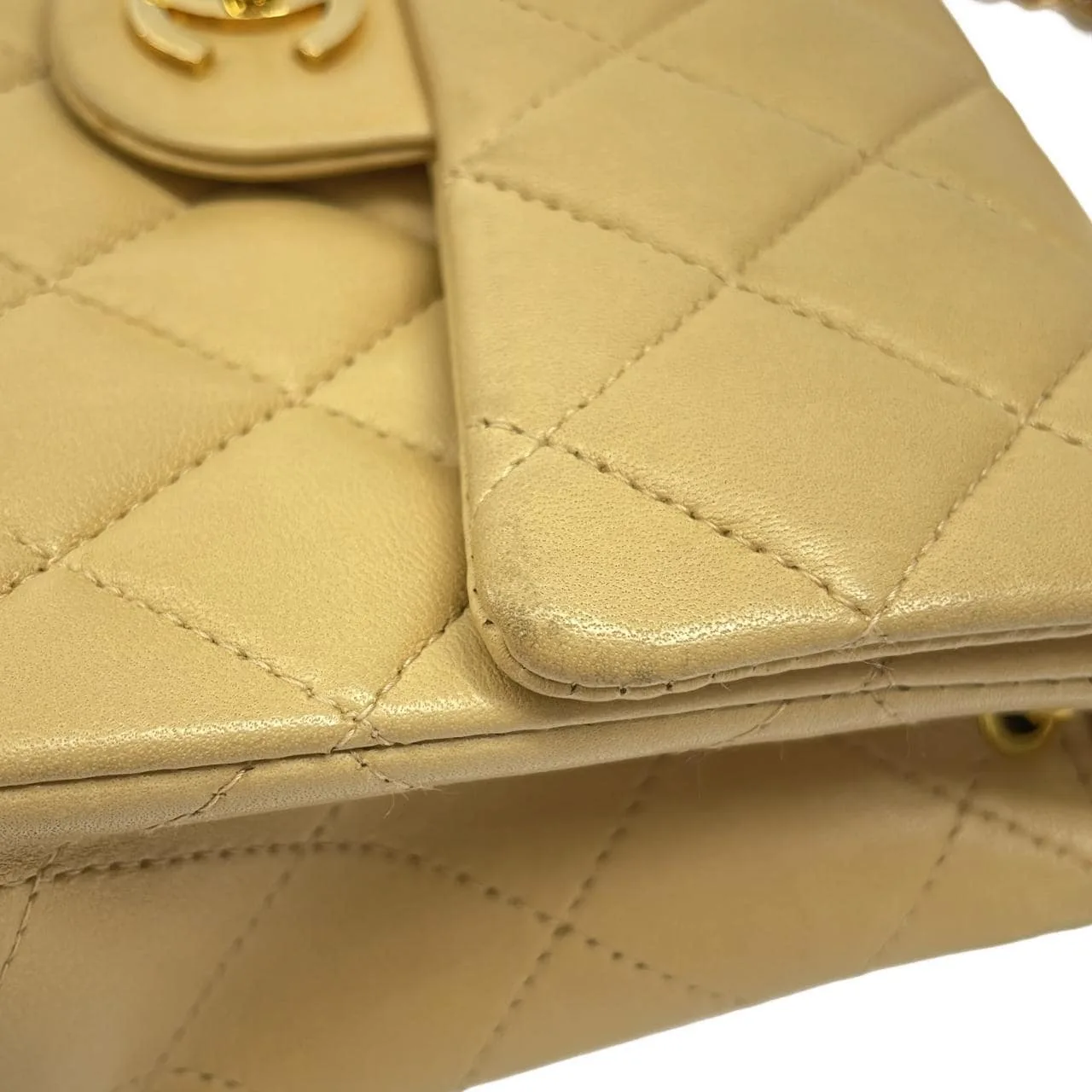 CHANEL Matelasse 1115 Shoulder Lambskin Beige Lambskin Rank A - Thumbnail 5