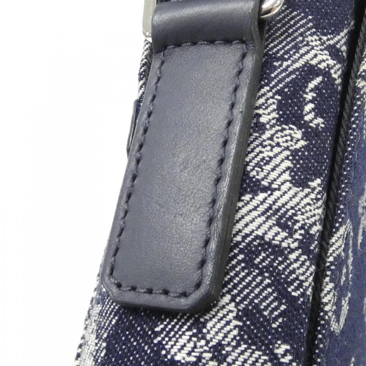 LOUIS VUITTON M57282 Shoulder Monogram Black Monogram Rank A - Thumbnail 6