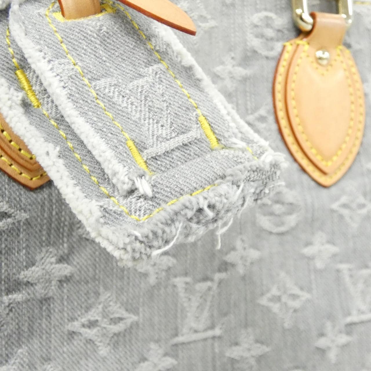 LOUIS VUITTON M13189 Handbag Monogram 灰色 Monogram 中古品A - 縮圖 3