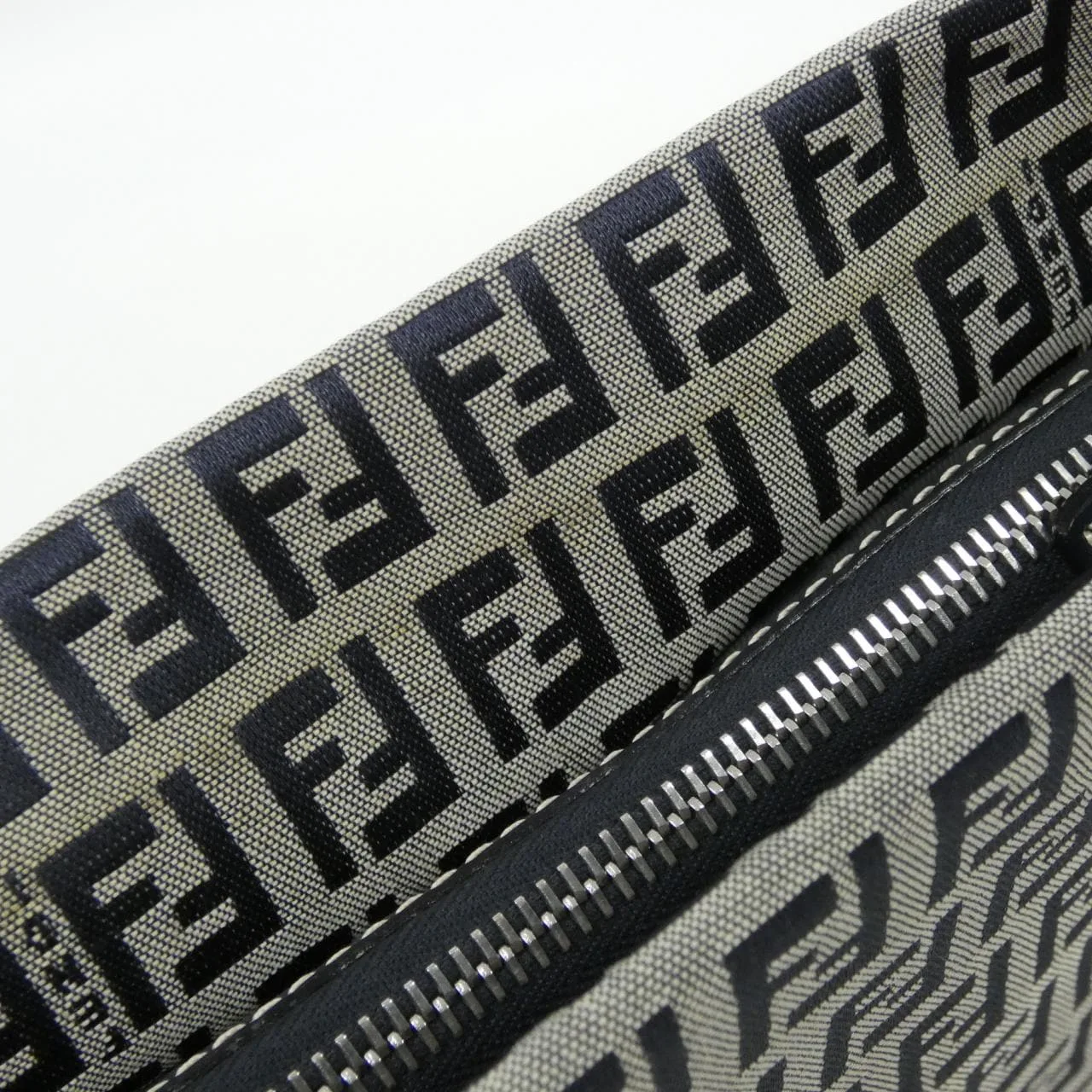 FENDI 26566 Shoulder Canvas 深藍色 帆布 中古品A - 縮圖 5