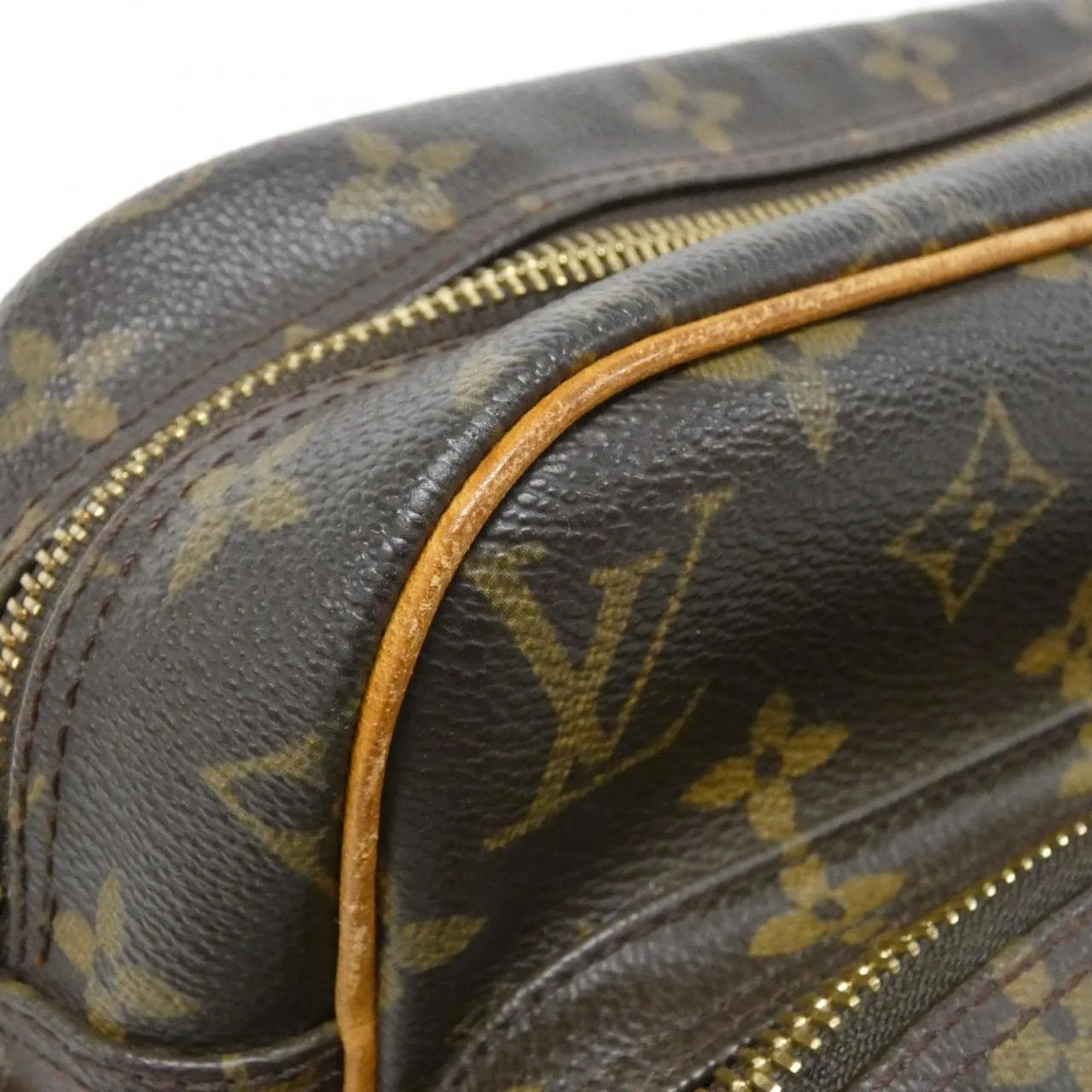 LOUIS VUITTON Nile M45244 Shoulder Monogram Black Monogram Rank B - Thumbnail 4