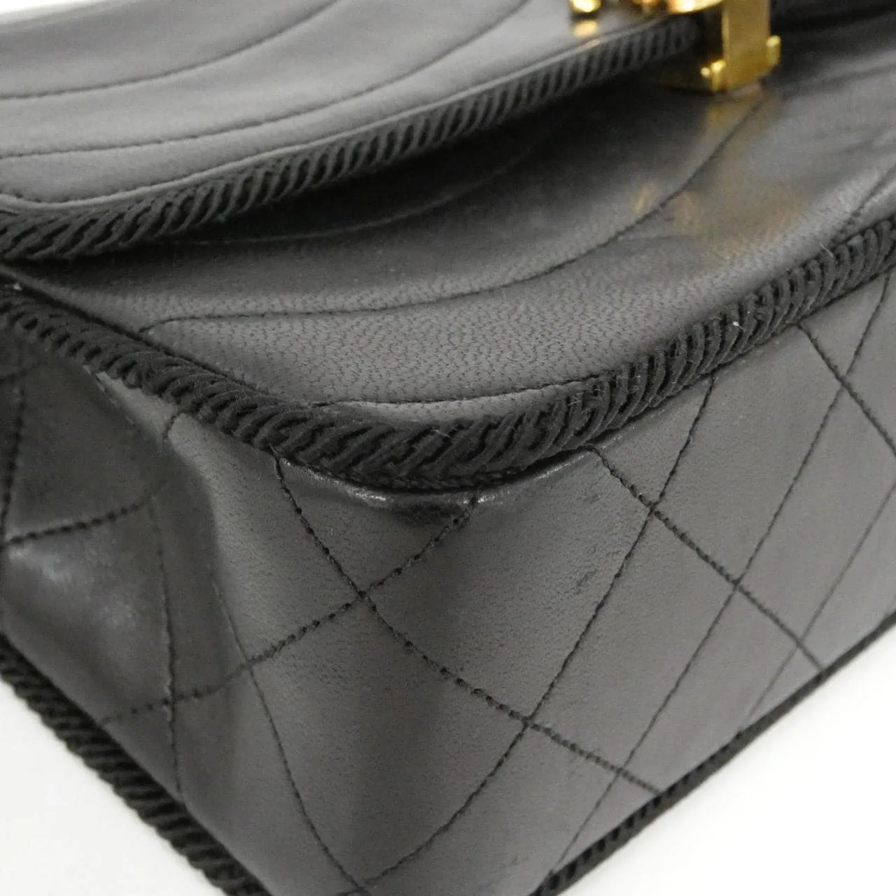 CHANEL Shoulder Lambskin