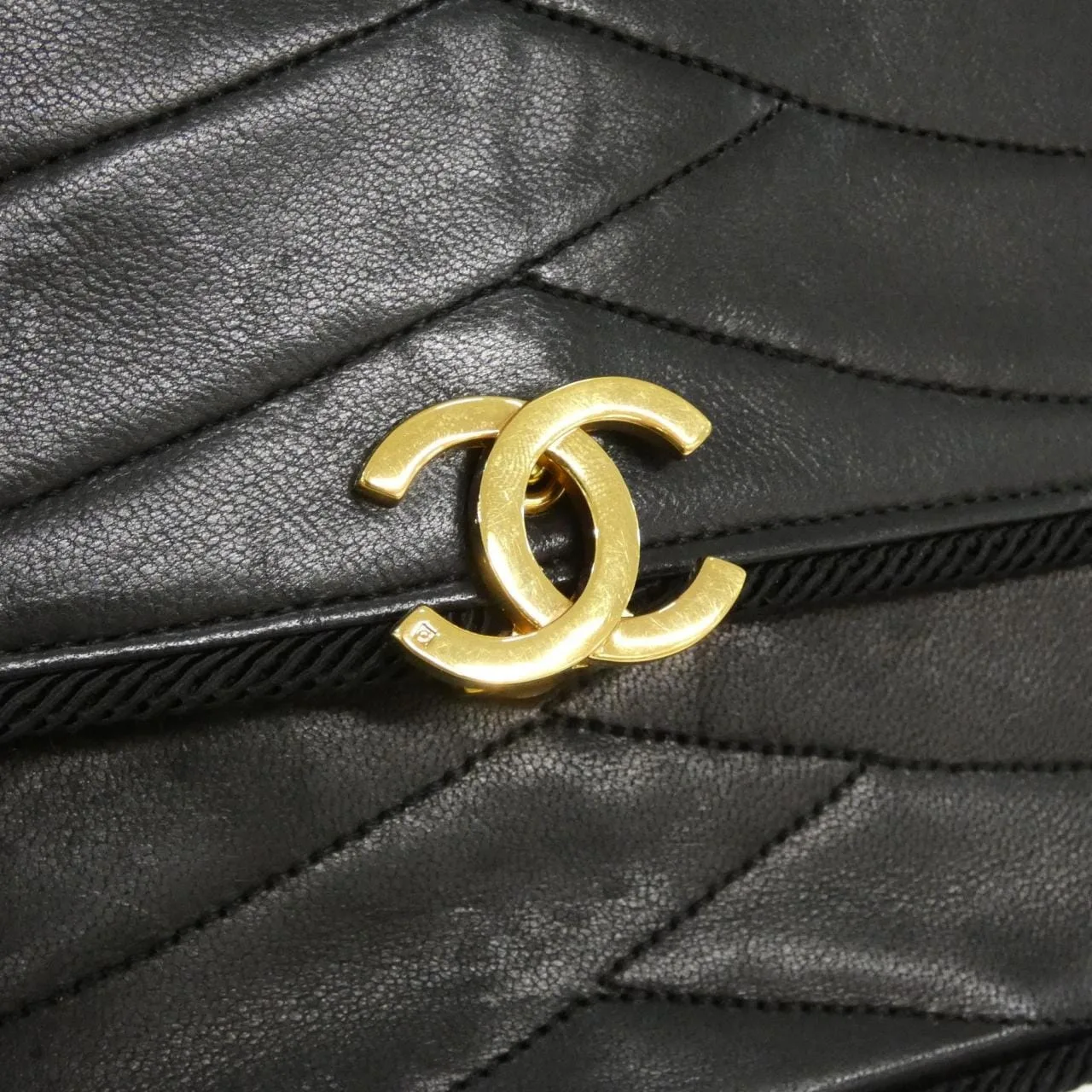 CHANEL Shoulder Lambskin