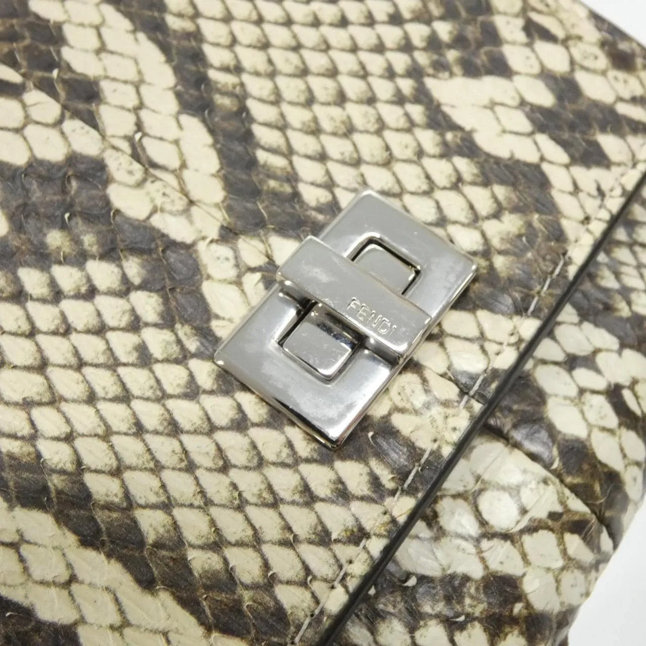 FENDI Peekaboo 8M0438 AM2W Wallet Leather Black Leather Rank A - Thumbnail 3