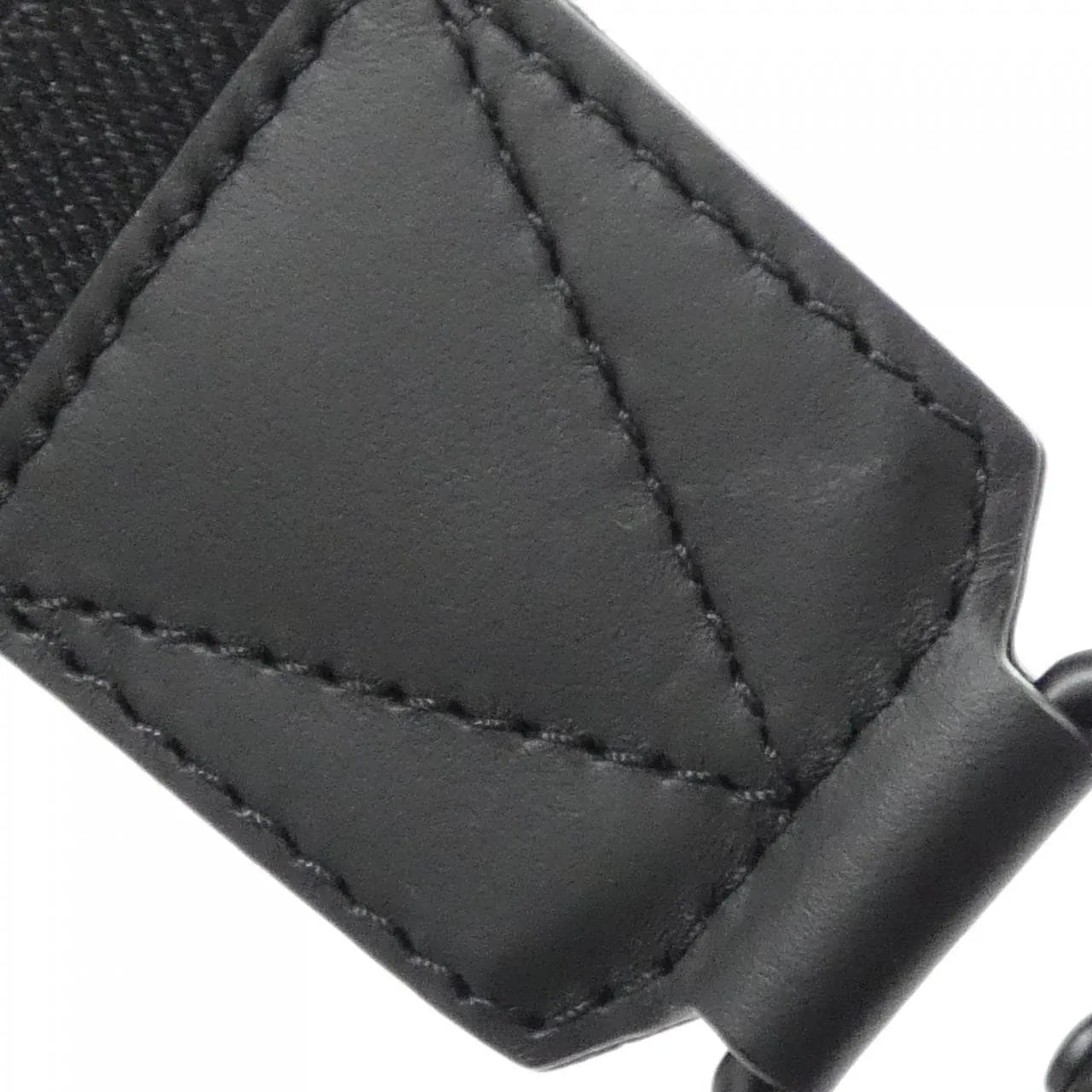 LOUIS VUITTON M57080 Shoulder Lambskin 黑色 羊皮 中古品A - 縮圖 9