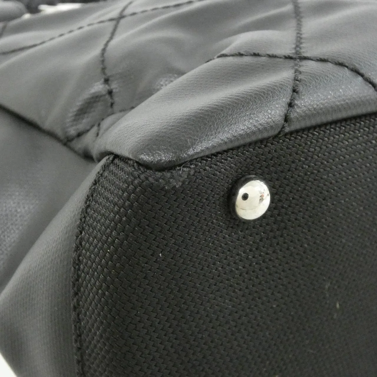 CHANEL 34208 Handbag Canvas Black Canvas Rank A - Thumbnail 3