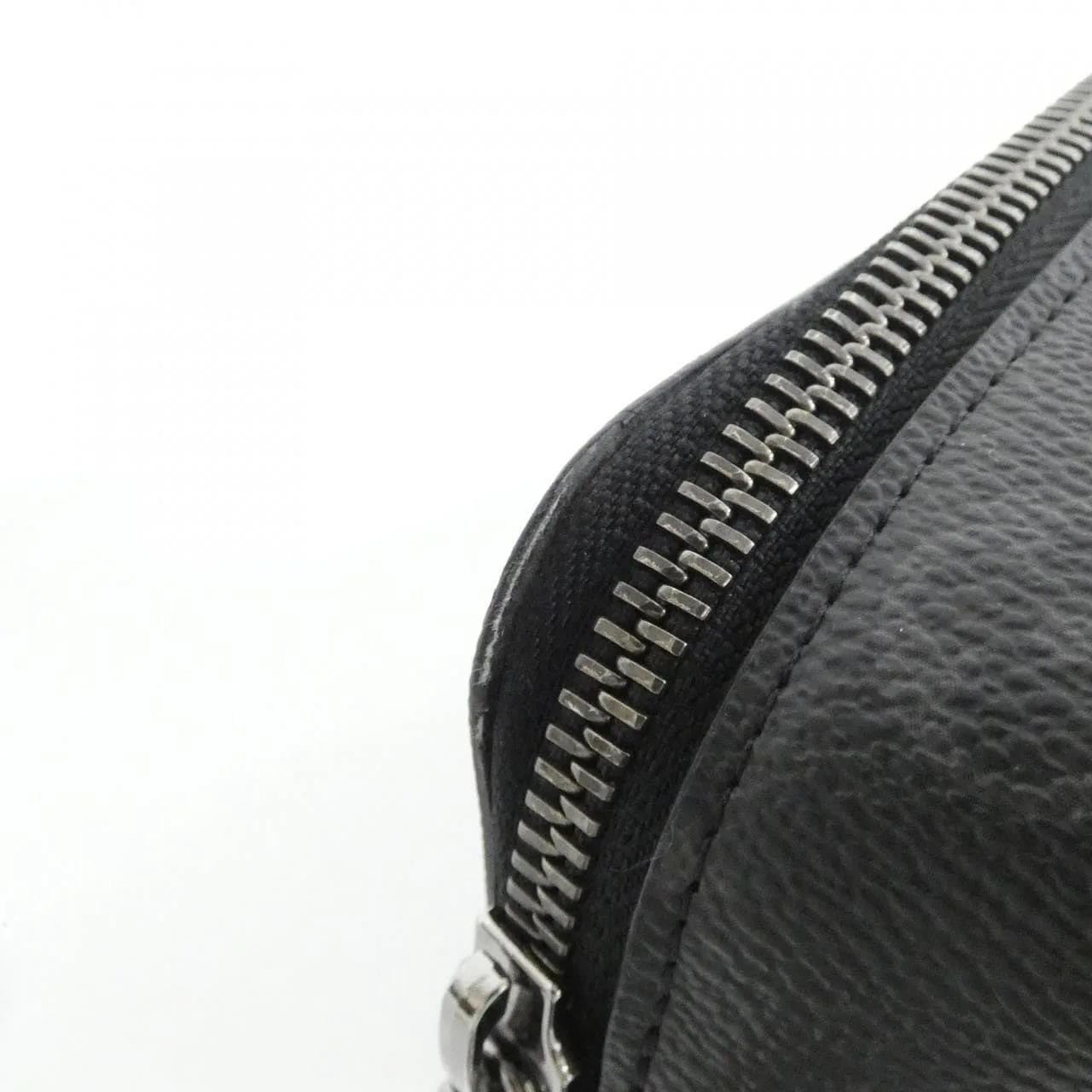 LOUIS VUITTON Eclipse M81260 Shoulder Monogram Black Monogram Rank A - Thumbnail 4