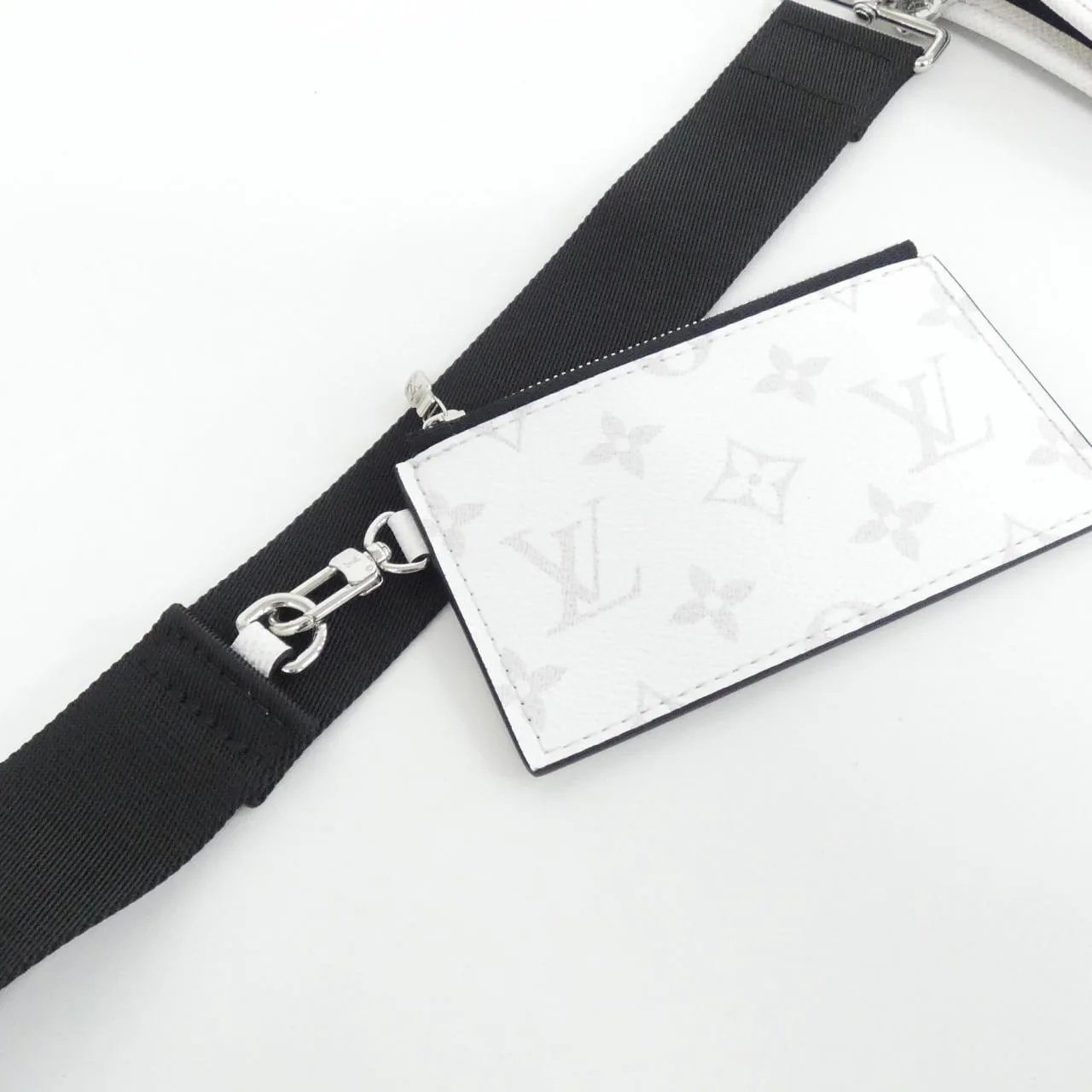 LOUIS VUITTON M30935 Shoulder Canvas White Canvas Rank A - Thumbnail 6