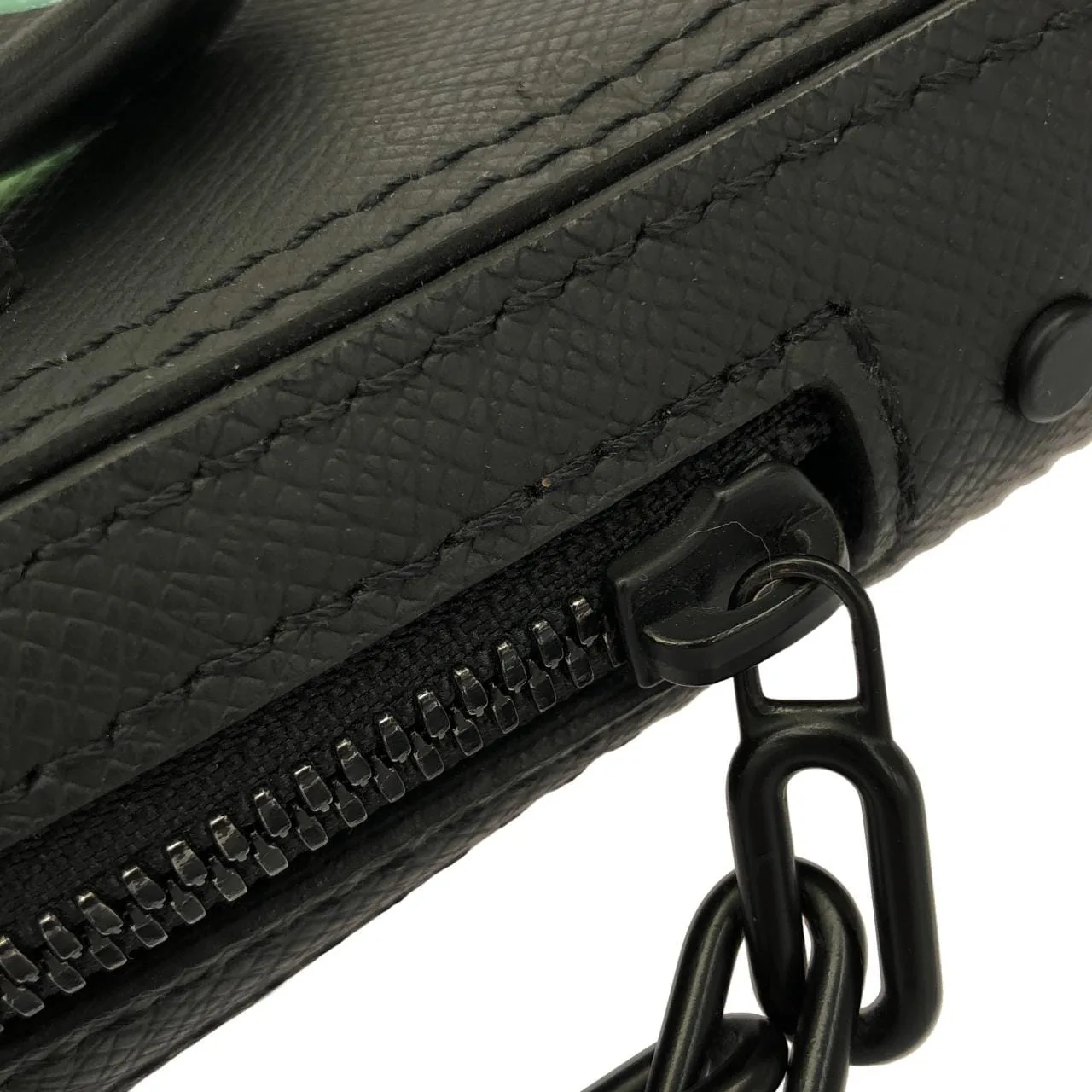 LOUIS VUITTON M30332 Handbag 黑色 中古品A - 縮圖 5