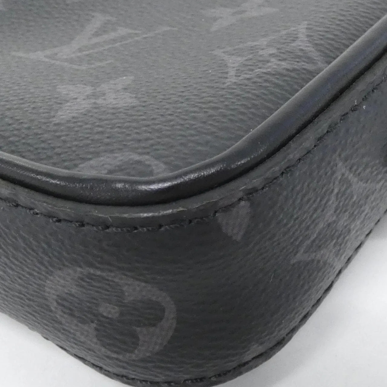 LOUIS VUITTON Eclipse M45928 Shoulder Monogram Black Monogram Rank A - Thumbnail 3