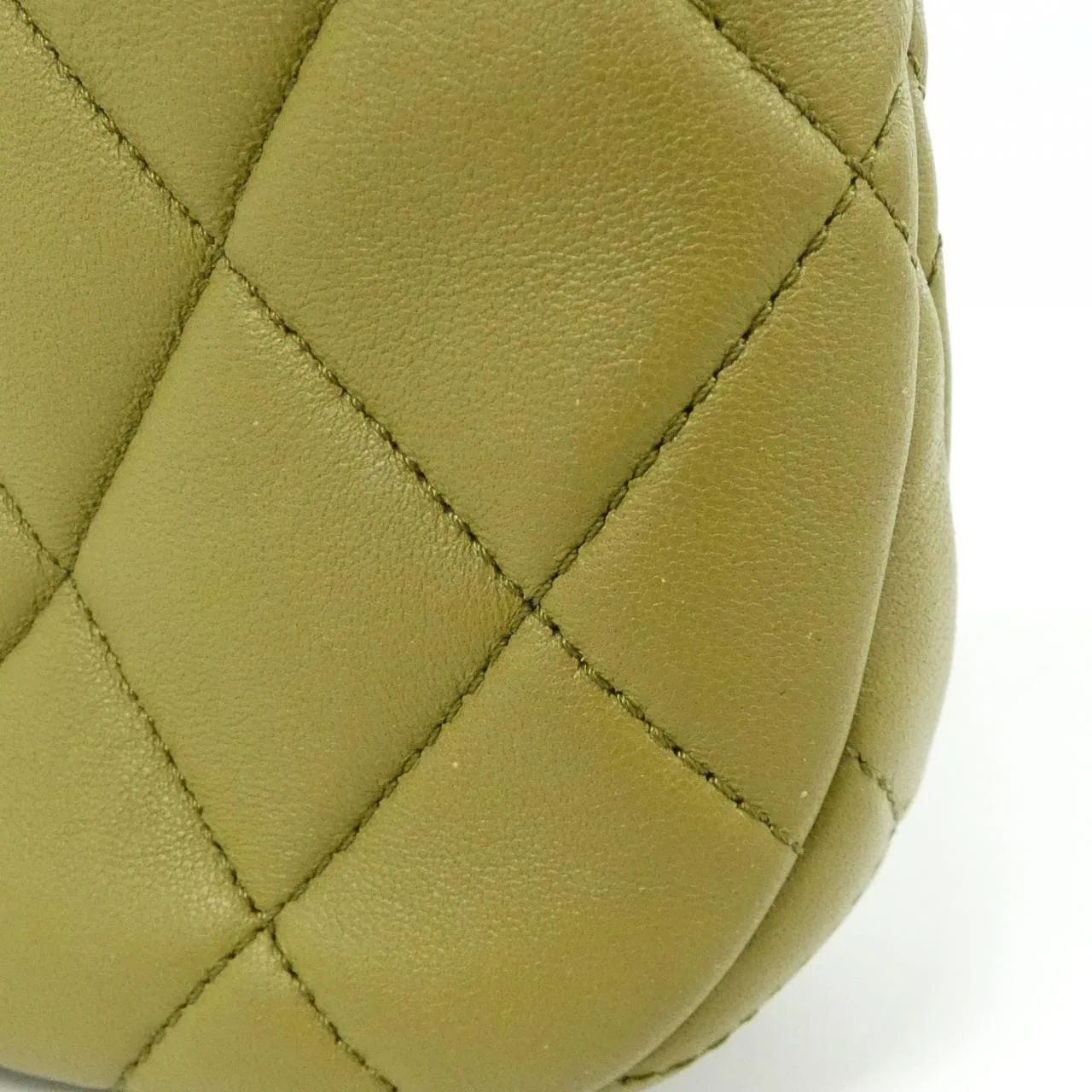 CHANEL AS4220 Shoulder Lambskin 綠色 羊皮 中古品A - 縮圖 6