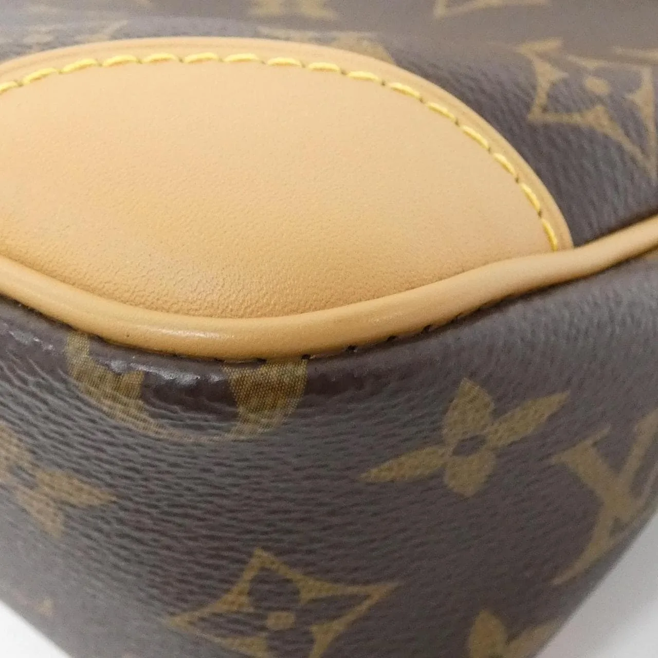 LOUIS VUITTON Odéon M45354 Shoulder Monogram 黑色 Monogram 中古品A - 縮圖 3