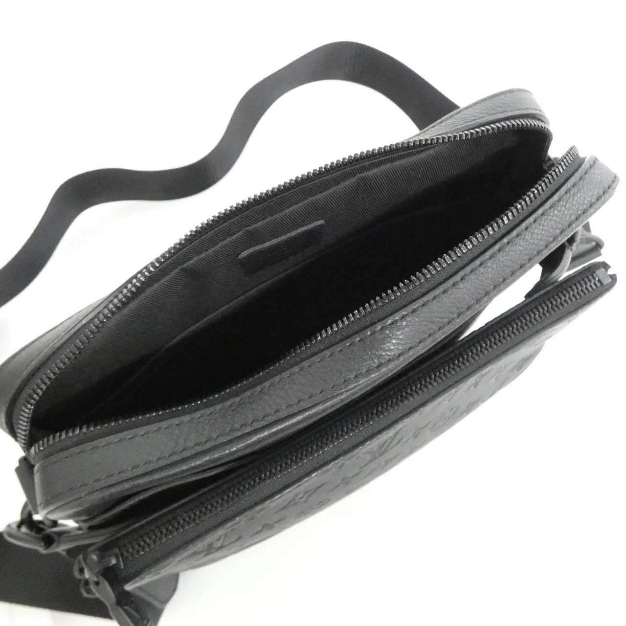 LOUIS VUITTON M46602 Shoulder Monogram 黑色 Monogram 中古品A - 縮圖 6