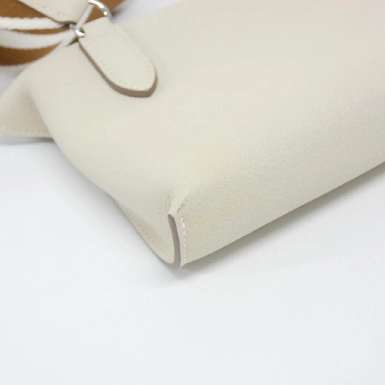 HERMES 084024CK Shoulder Togo White Togo Leather Rank A - Thumbnail 3