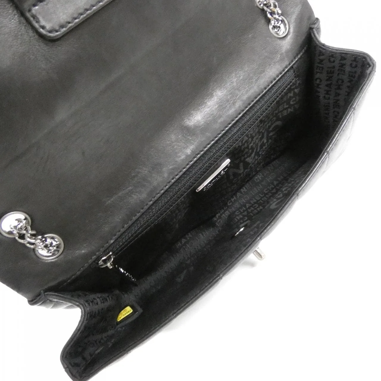 CHANEL Handbag Lambskin 黑色 羊皮 中古品A - 縮圖 10