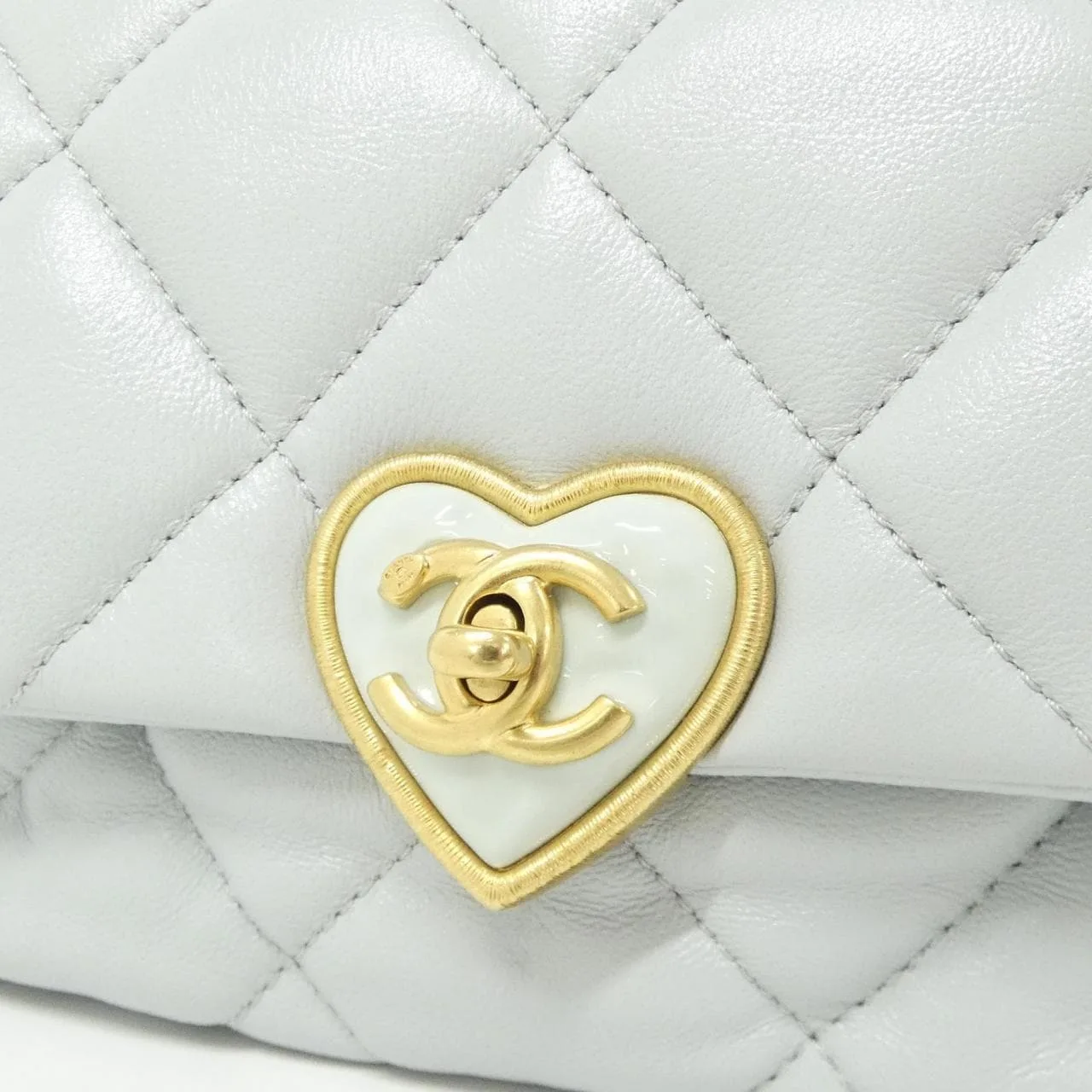 CHANEL Chanel 22 AS3986 Shoulder Lambskin 藍色 羊皮 中古品A - 縮圖 4