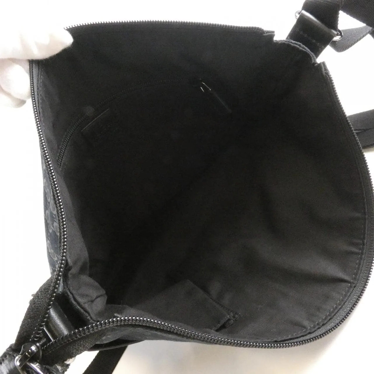 GUCCI 145856 Shoulder Canvas 黑色 帆布 中古品B - 縮圖 6