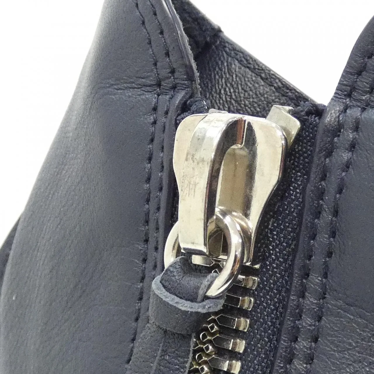 BALENCIAGA 357331 DBCAN Handbag 黑色 中古品A - 縮圖 4