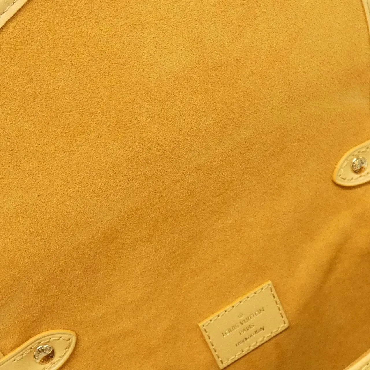 LOUIS VUITTON Saumur M23471 Shoulder Epi 黑色 Epi 中古品A - 縮圖 7