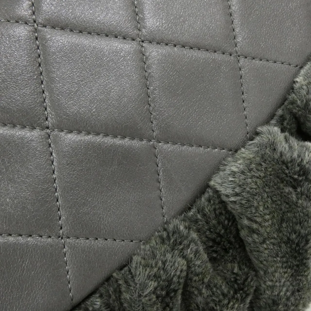 CHANEL Handbag 灰色 中古品A - 縮圖 3