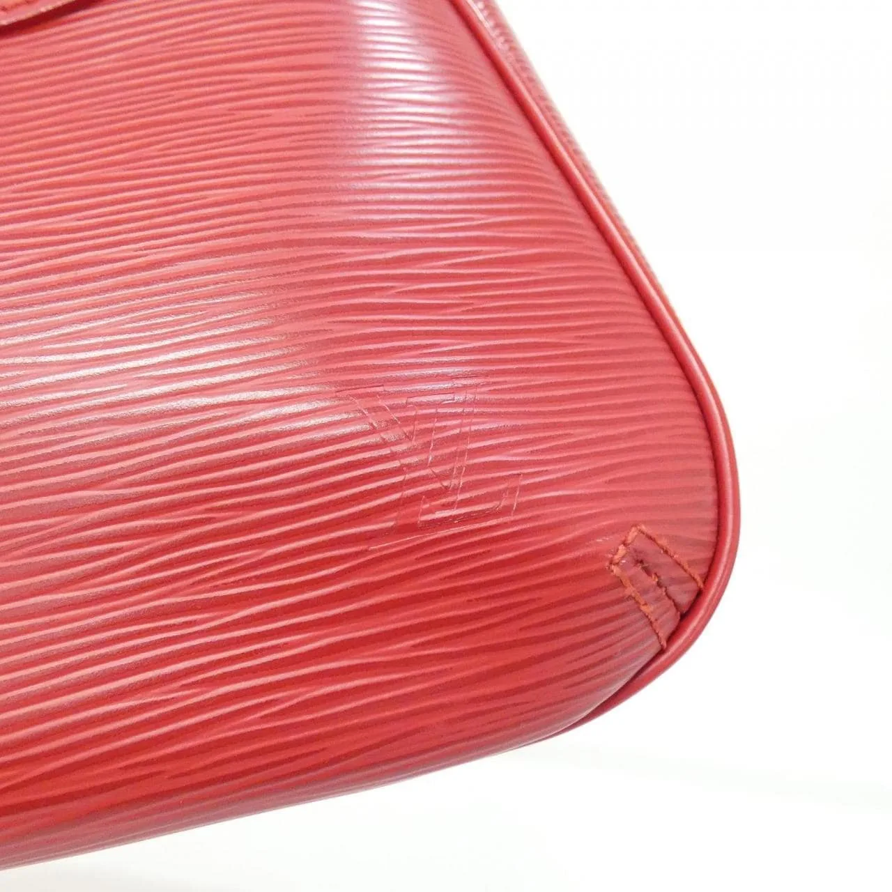 LOUIS VUITTON M5928E Shoulder Epi Rouge Epi Rank A - Thumbnail 4