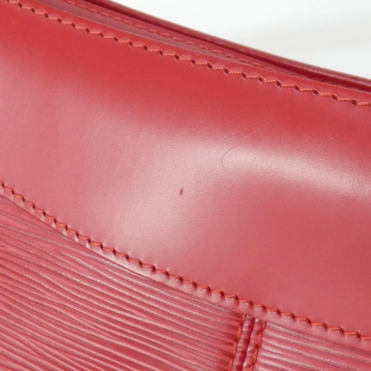LOUIS VUITTON M5928E Shoulder Epi Rouge Epi Rank A - Thumbnail 6