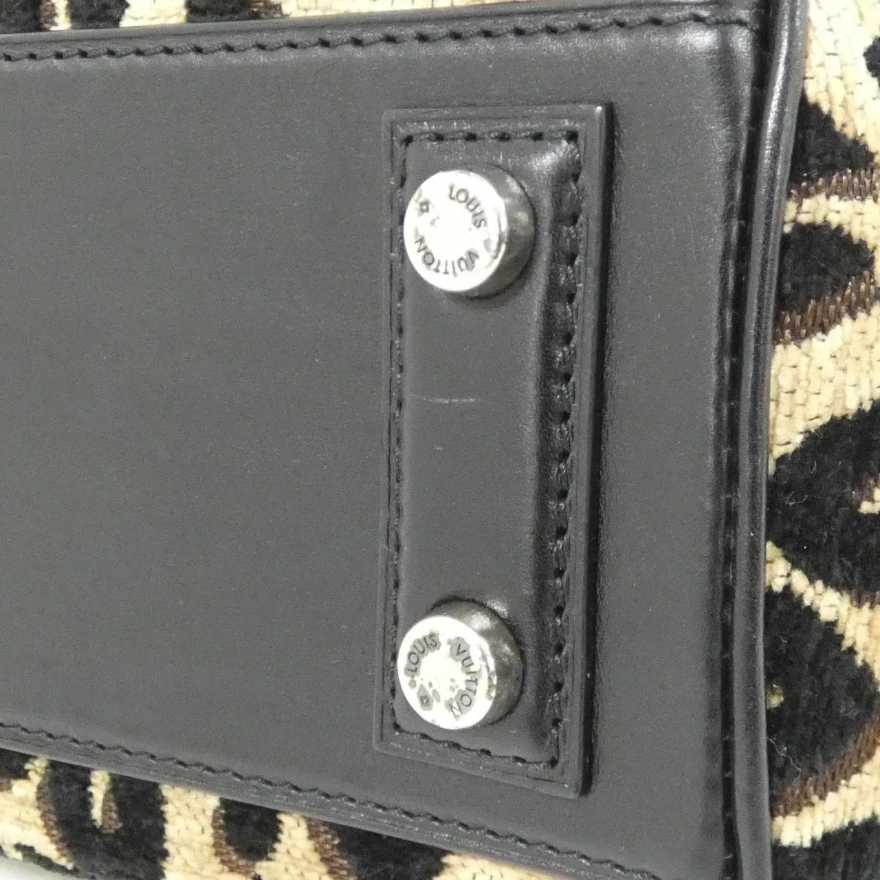 LOUIS VUITTON M94257 Handbag Canvas Black Canvas Rank A - Thumbnail 3