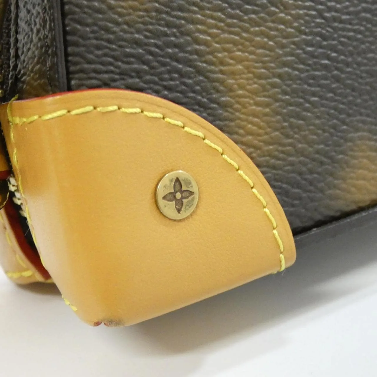 LOUIS VUITTON Soft Trunk M81580 Shoulder Monogram 黑色 Monogram 中古品A - 縮圖 4