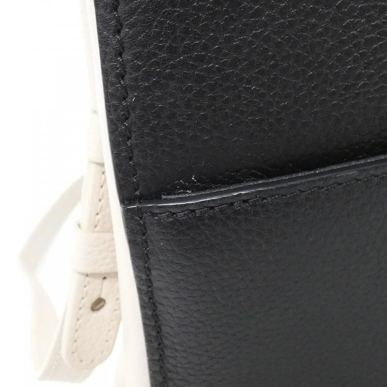 CHANEL 69930 Handbag Black Rank A - Thumbnail 5