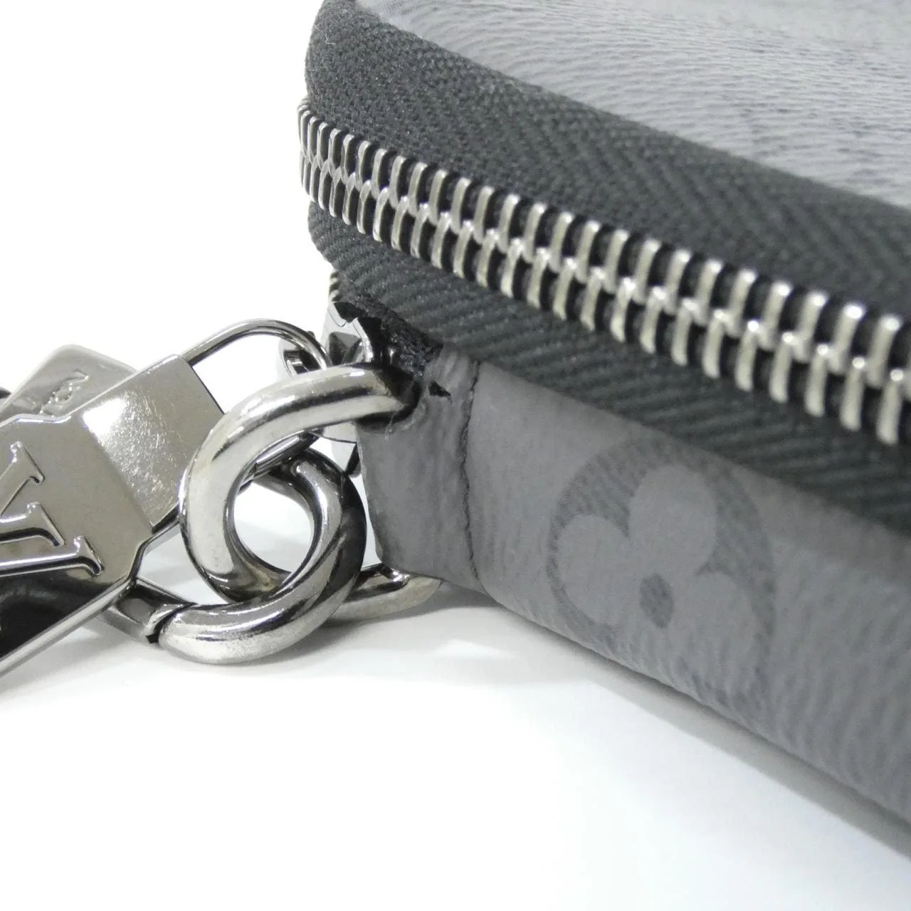 LOUIS VUITTON Eclipse M69534 Shoulder Monogram Black Monogram Rank A - Thumbnail 5