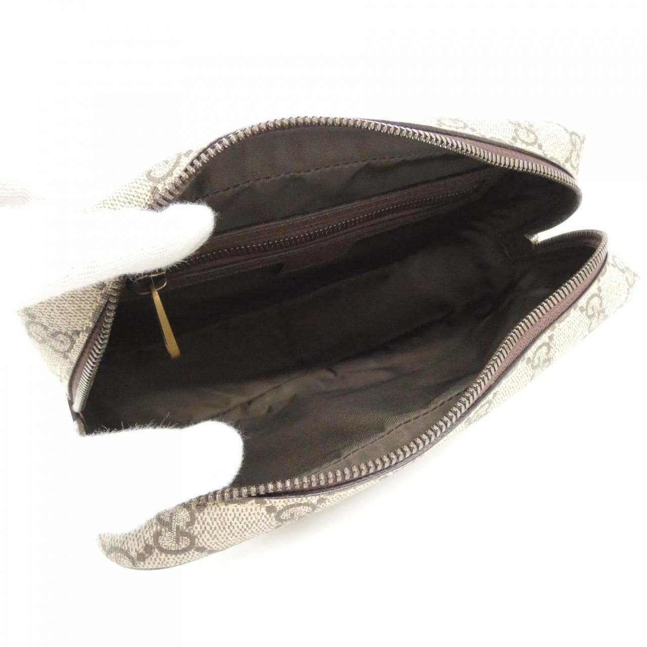 GUCCI 760019 96IWT Pouch Canvas 5