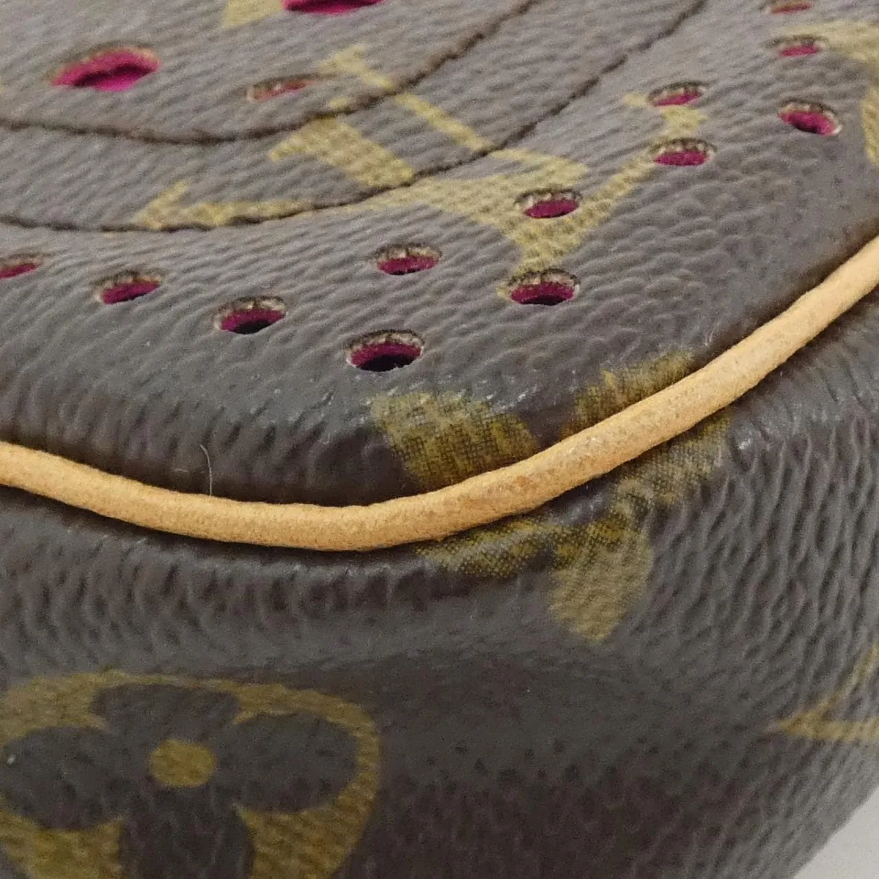 LOUIS VUITTON Pochette M95183 Pochette Monogram 黑色 Monogram 中古品A - 縮圖 3