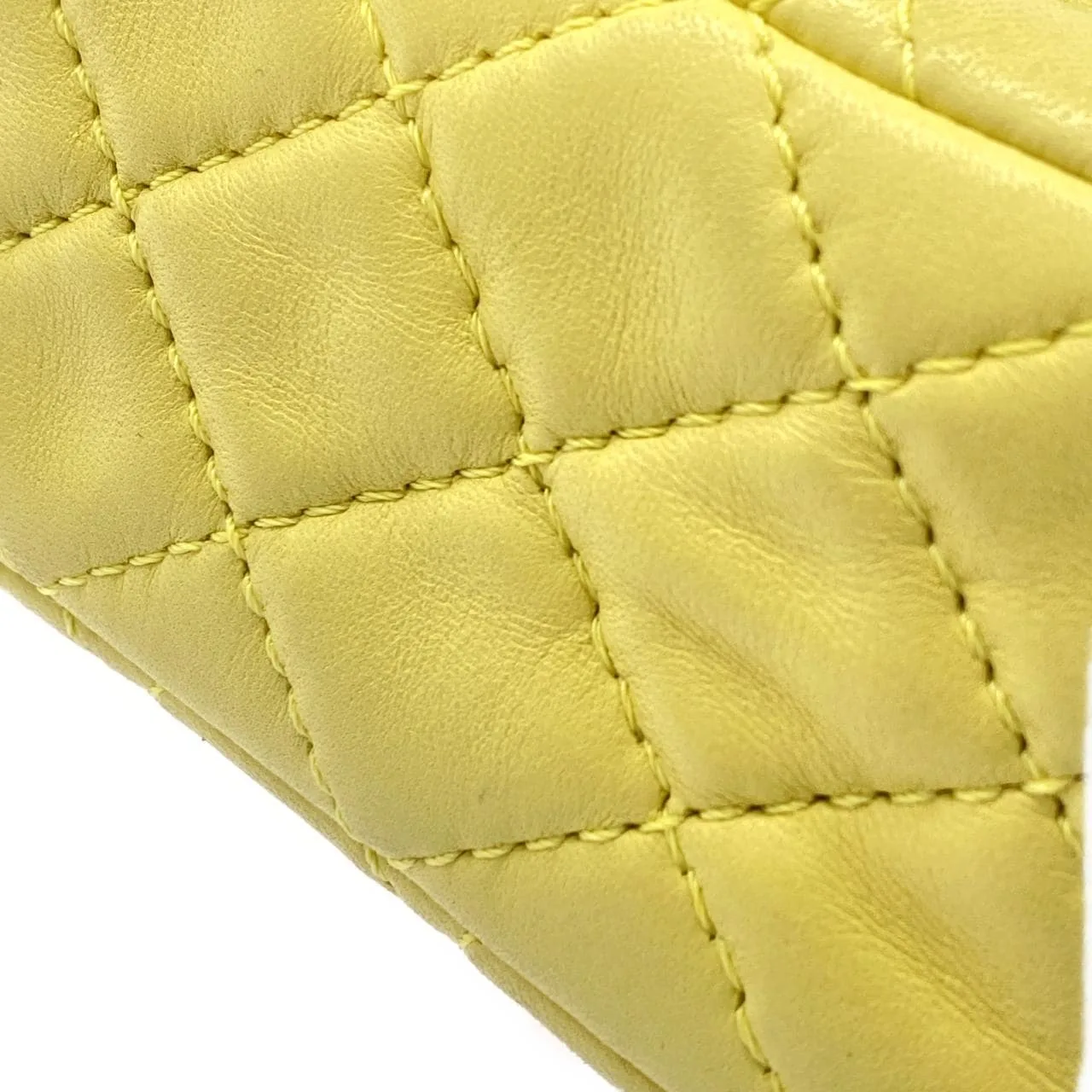 CHANEL Matelasse 1112 Shoulder Lambskin Yellow Lambskin Rank A - Thumbnail 3