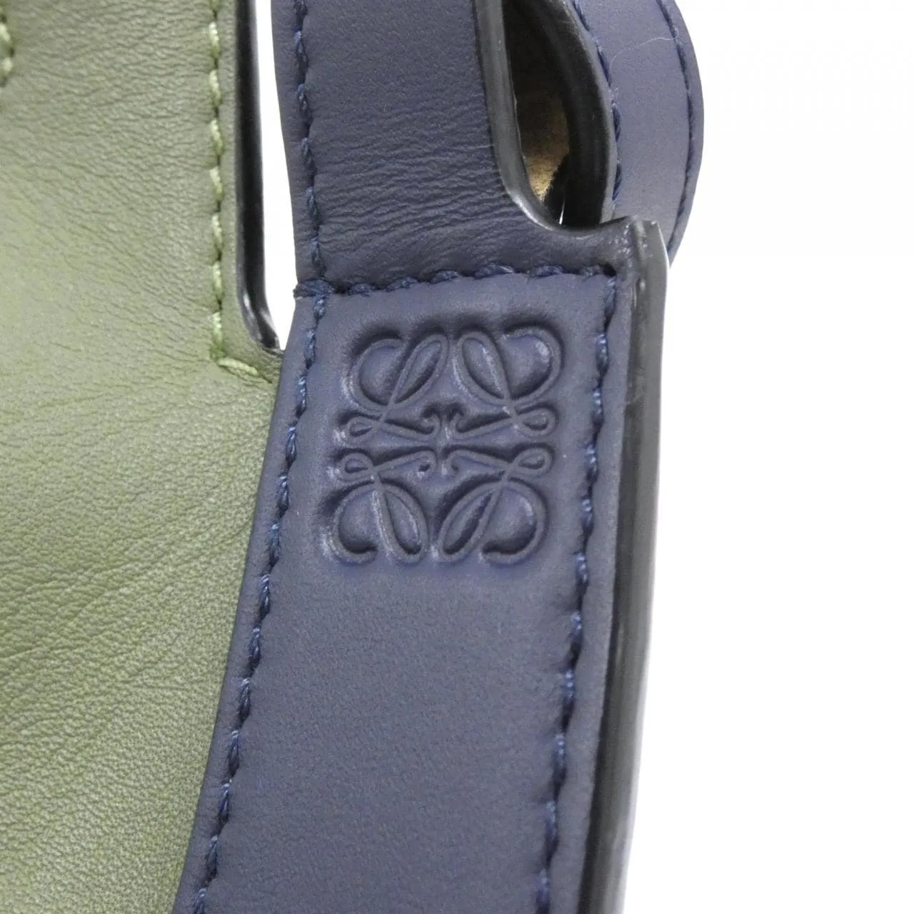 LOEWE A826303X03 Shoulder Black Rank A - Thumbnail 4