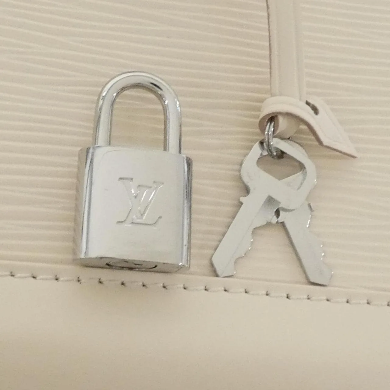 LOUIS VUITTON Alma M58706 Handbag Epi Black Epi Rank A - Thumbnail 6