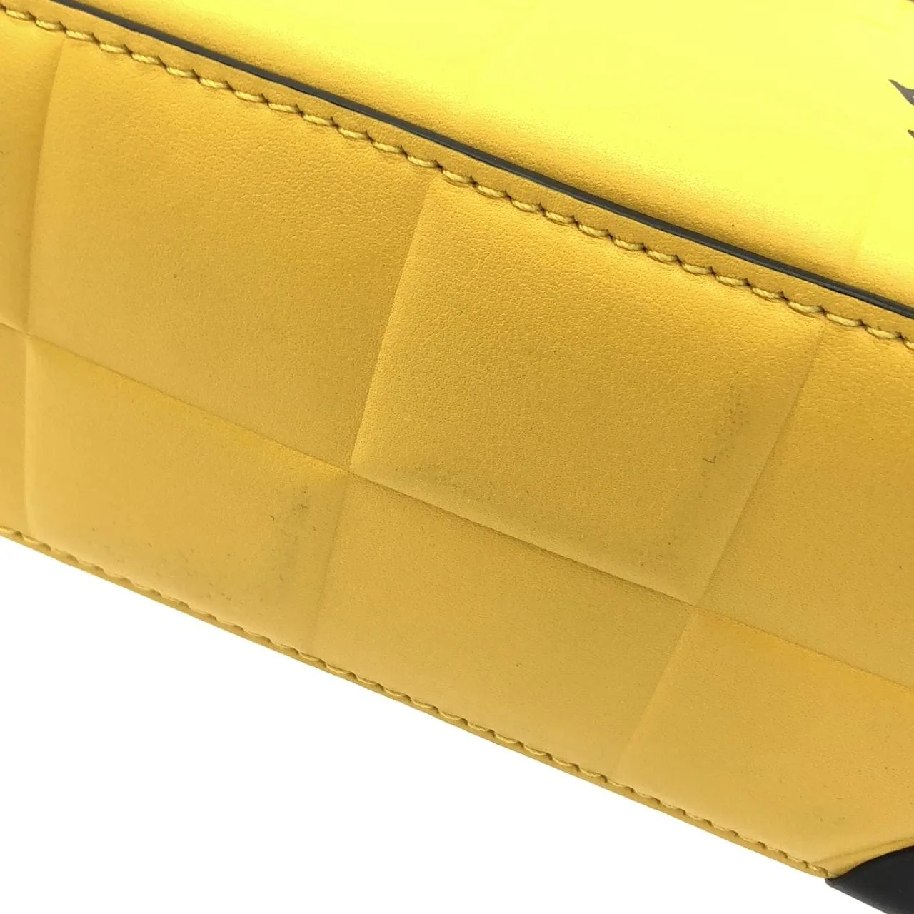 LOUIS VUITTON Soft Trunk M83558 Shoulder 黃色 中古品A - 縮圖 2