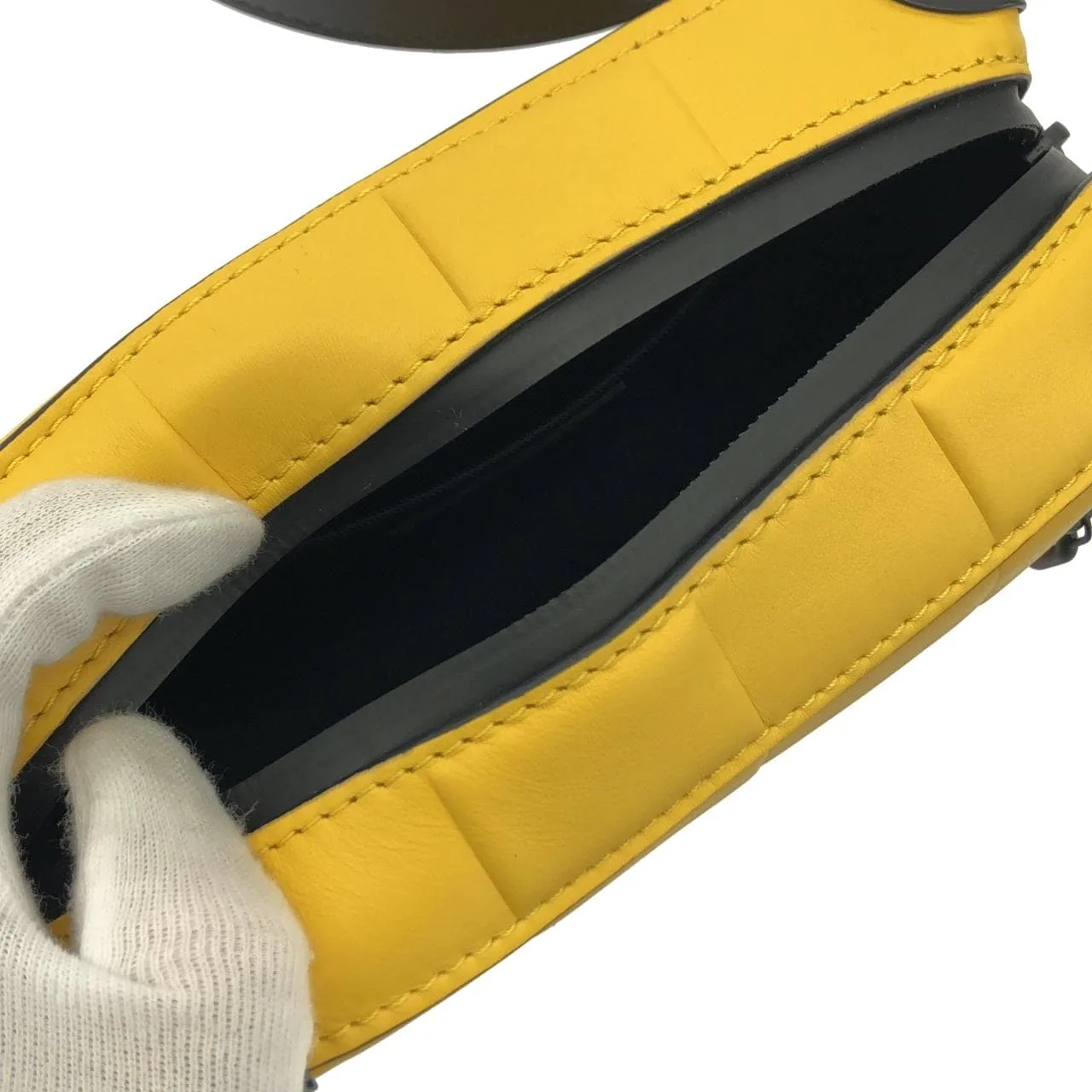 LOUIS VUITTON Soft Trunk M83558 Shoulder 黃色 中古品A - 縮圖 7