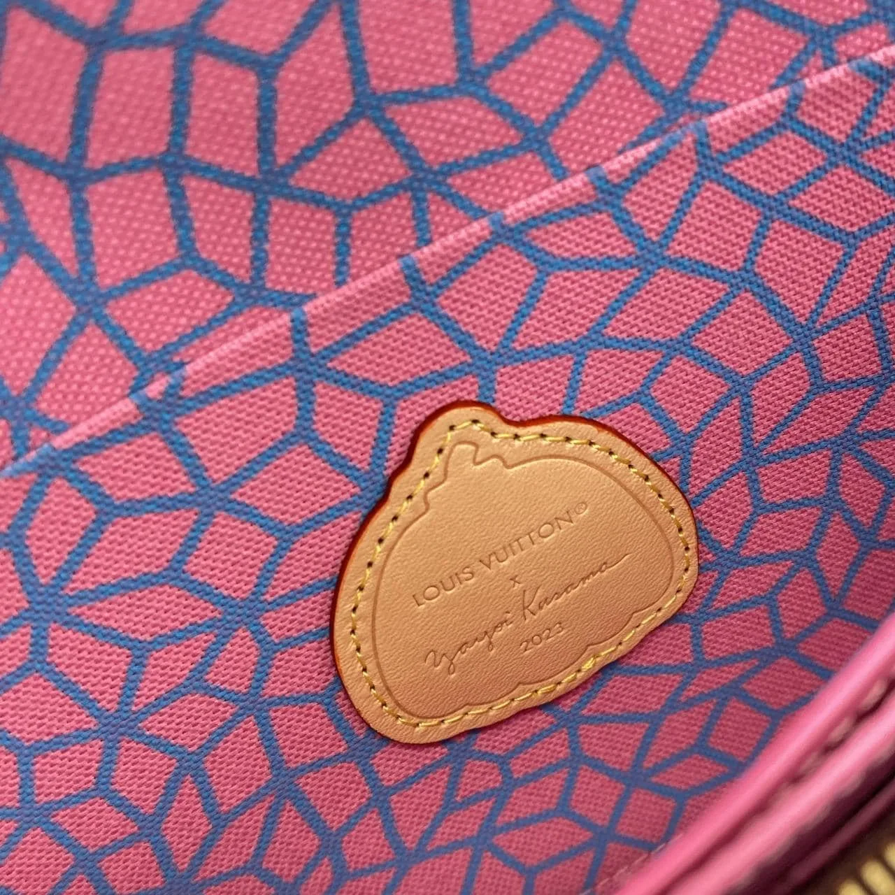 LOUIS VUITTON Pochette M82108 Shoulder Monogram 黑色 Monogram 中古品A - 縮圖 5