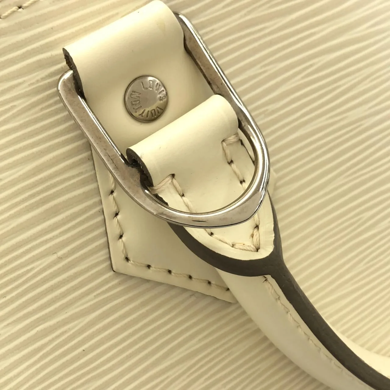 LOUIS VUITTON Alma M5280J Handbag Epi Black Epi Rank A - Thumbnail 5