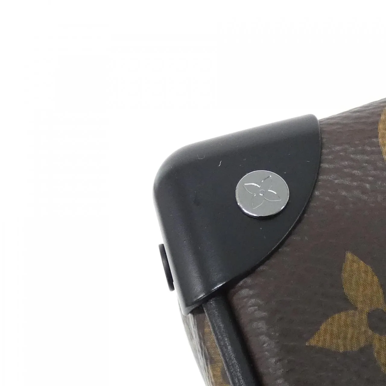 LOUIS VUITTON Soft Trunk M44480 Shoulder Monogram Black Monogram Rank A - Thumbnail 3